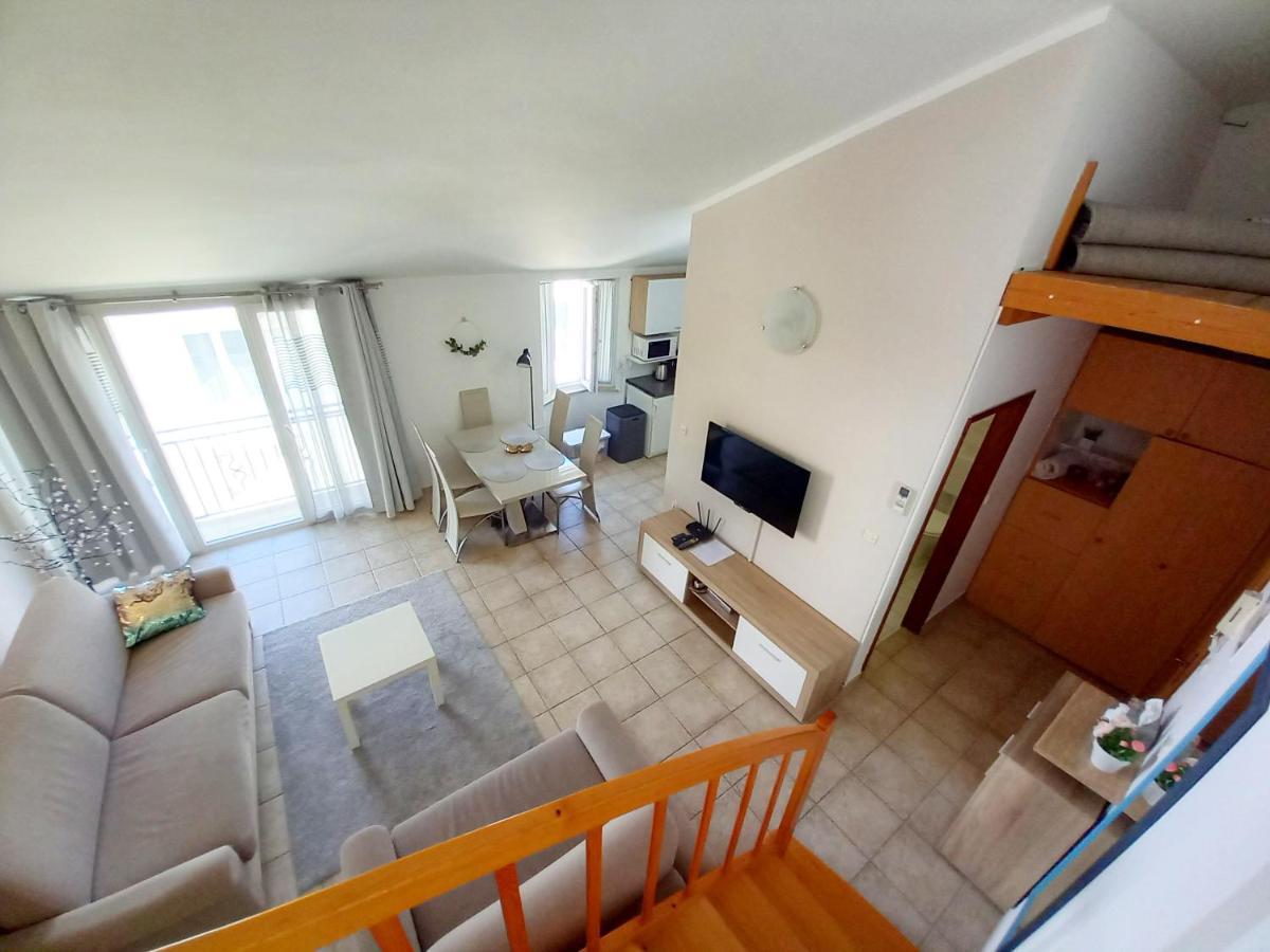 Apartment Karlo メドゥリン エクステリア 写真