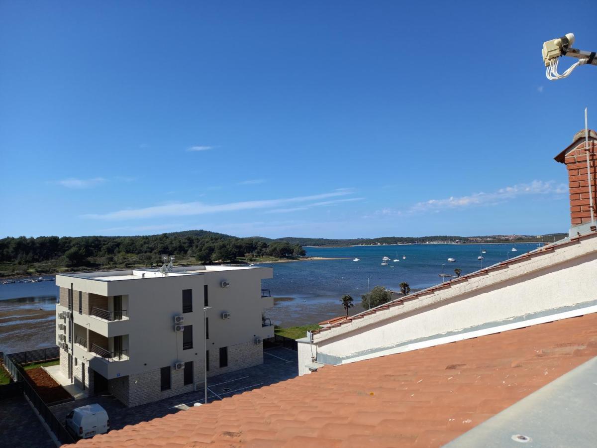 Apartment Karlo メドゥリン エクステリア 写真