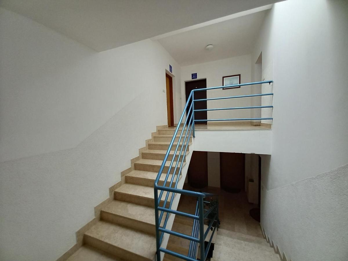 Apartment Karlo メドゥリン エクステリア 写真